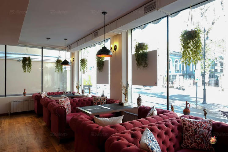 Зал с витражными окнами  в «Сунжа» фотография №10