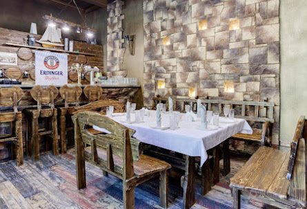 Зал №2 в Зал №1