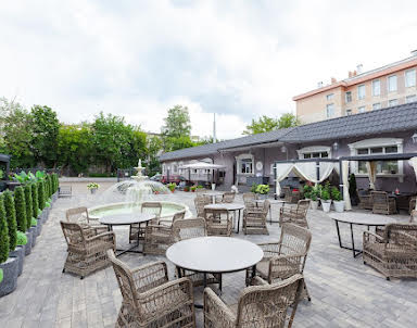  ресторан Гранд Фэмили