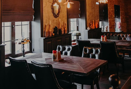 Зал на втором этаже  в Зал на втором этаже 