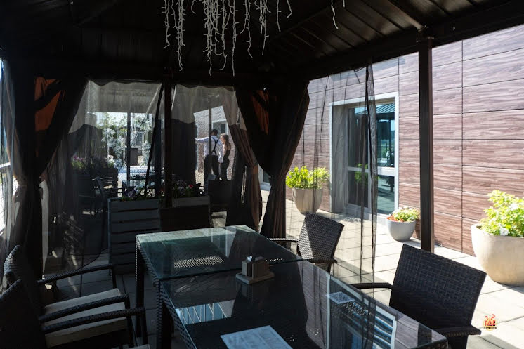 Открытая терраса в «Astro Plaza» фотография №17