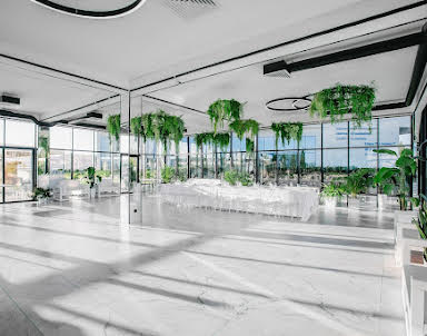  ресторан Jani Crystal