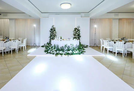 Банкетный зал в Каминный зал