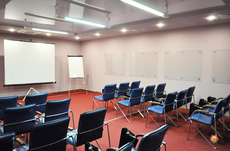 Бенефит Плаза фотография №16