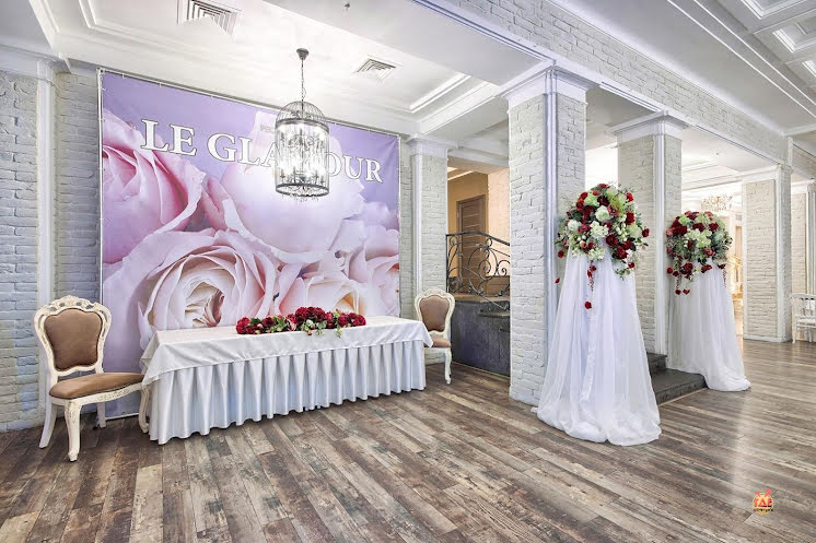 Зал "Большой лофт" в «Le Glamour» фотография №5