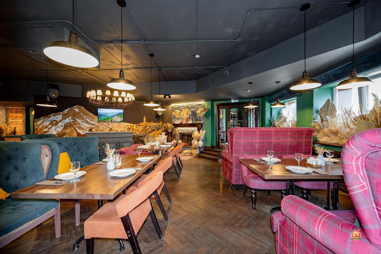 Основной зал в «Старый Ереван» фотография №1