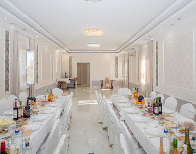 День рождения в Белая Роза