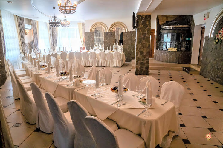 Зал на 60 человек в «Замок» фотография №8