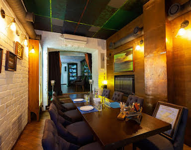  ресторан Whisky Rooms