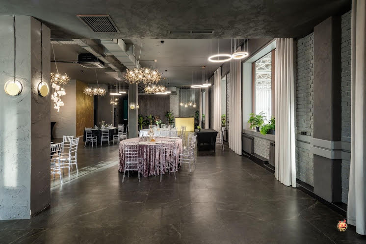Банкетный зал  в «Food Factory  loft на Ядрицевской» фотография №4