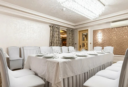 Малый банкетный зал  в Малый банкетный зал 