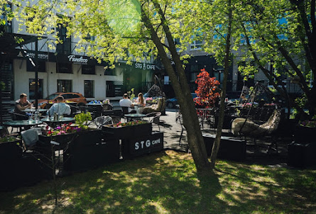 Летняя терраса в Малый зал