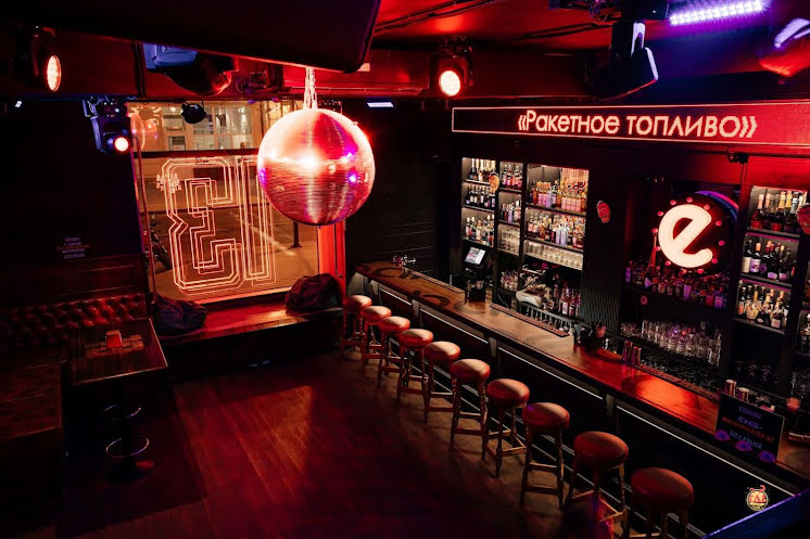 Зал ресторана  в «Небар на Мясницкой» фотография №12