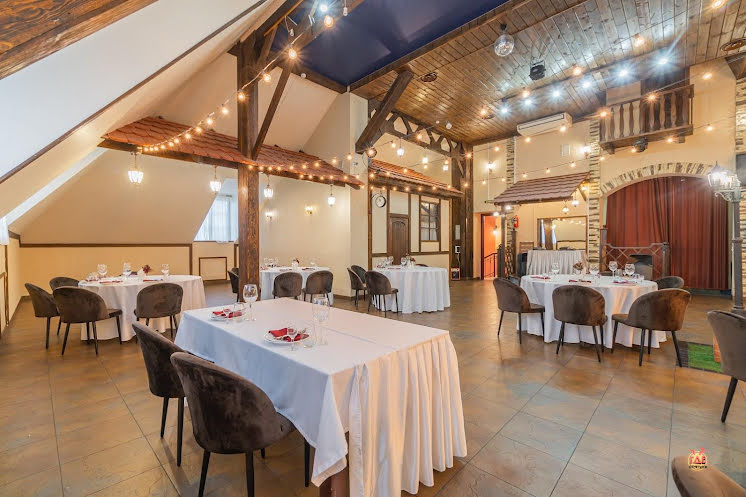 Швейцарский зал  в «Шале» фотография №1