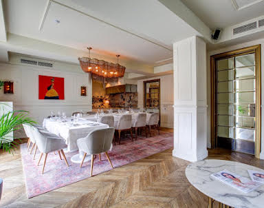  ресторан Oxus