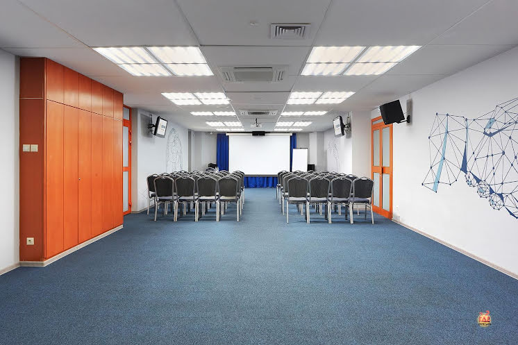 Конференц-зал «Победа» в «Чайка и Бурлак» фотография №3