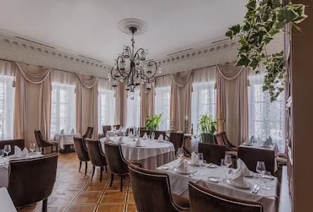 Каминный зал в Зал «Паркетный»