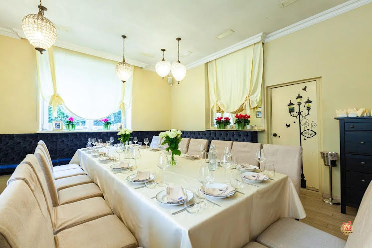 Малый зал в «Blanc de Blancs» фотография №1