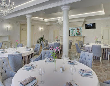  ресторан Шери Холл