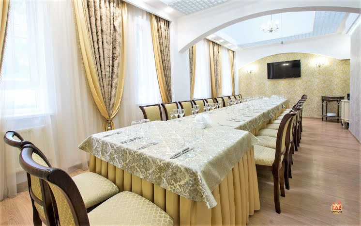 Зал «Золотой» в «У Александра» фотография №4