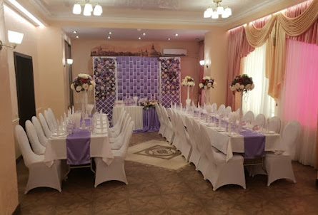 Зал на 40 человек в Зал на 20 человек