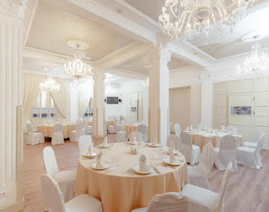  ресторан Банкетный зал «Савой»