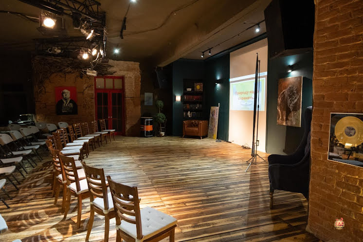 Большой зал в «Арт-Пространство «Артист»» фотография №16