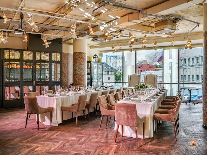 Банкетный зал в «MITRICH STEAKHOUSE» фотография №1