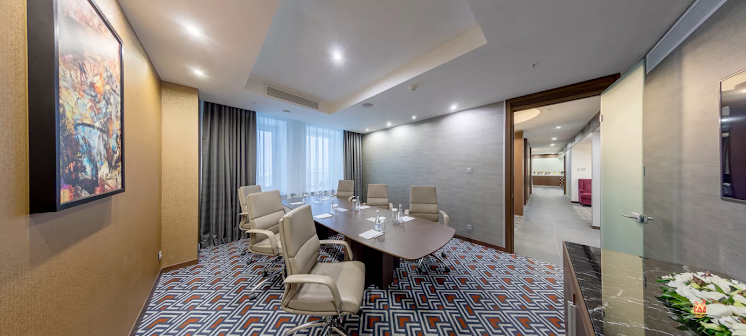 Конференц-зал "Клубная переговорная" в «SHERATONPLAZA Ufa - Congress Hotel» фотография № 1