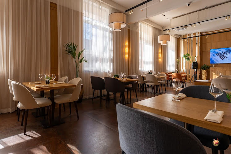 Основной зал в «Юпитер» фотография №6