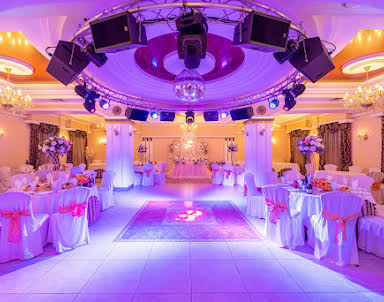  ресторан Аш Хауз