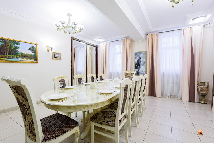 Малый зал в «Castro» фотография №1