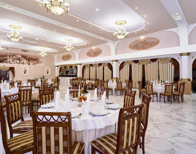  ресторан Замок дружбы