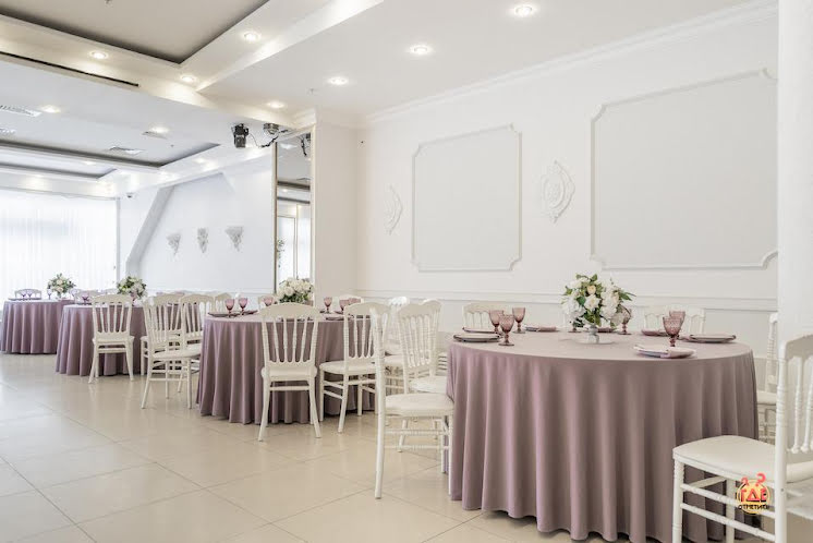 Зал на 120 человек в «Amulet на Народного ополчения» фотография №16