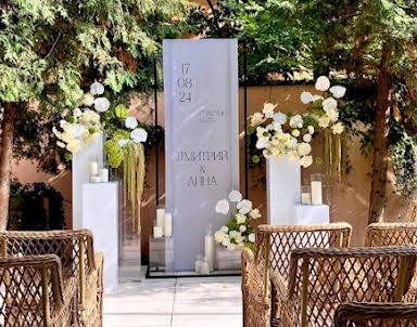  ресторан 12 Grand Cafe