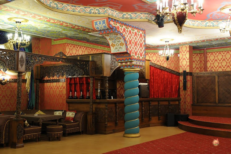 Восточный зал  в «Весенний дворец» фотография №7