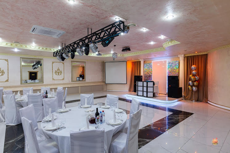 Зал «Версаль» в «Авиньон» фотография №17