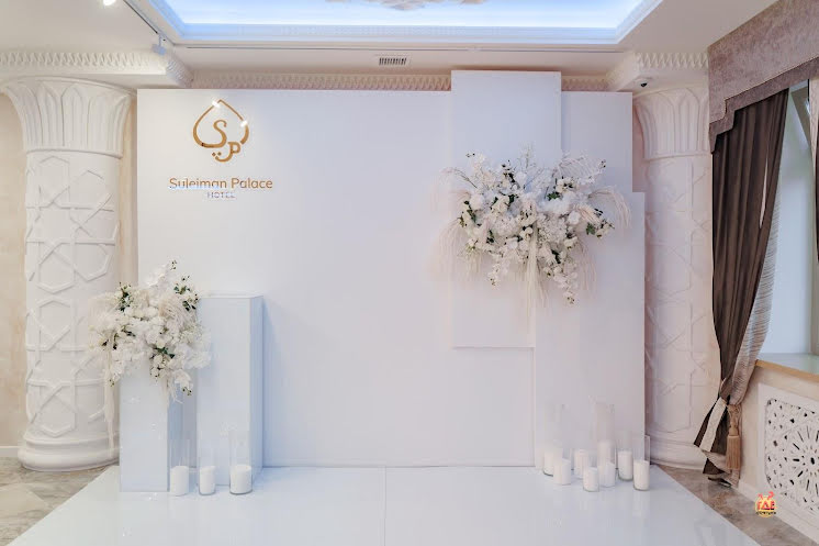 Банкетный зал "Белый Шафран"  в «Suleiman Palace Hotel» фотография № 1