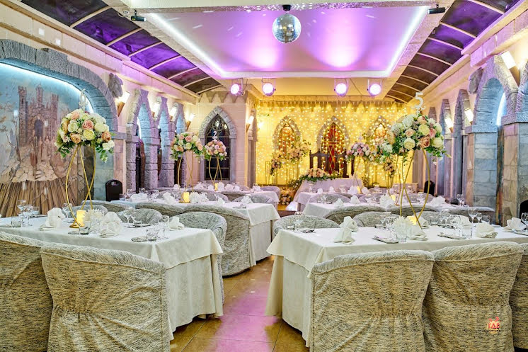 Зал «Рыцарский» в «Замок в долине» фотография №14