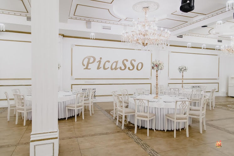 Белый зал в «Picasso» фотография №1