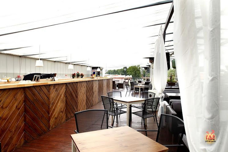 Основной зал в «Алые паруса» фотография №14