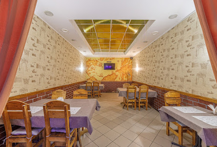 Малый зал  в Малый зал 