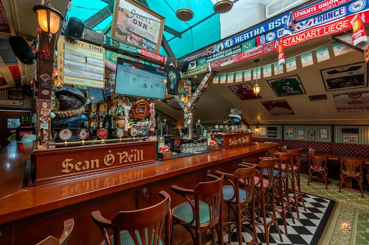 Зал ресторана  в «Шон О'Нилл» фотография №4