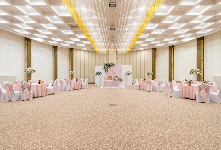 Зал «Россини»  в Зал «Вивальди–Боккерини»