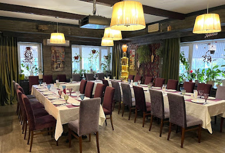 Основной зал в Малый зал