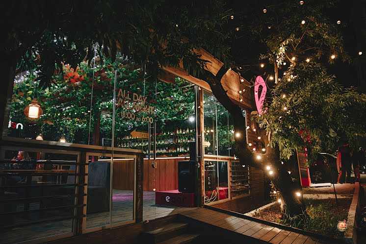 Летняя веранда в «Небар» фотография №2