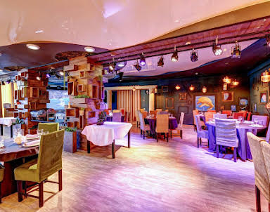  ресторан DOLPHIN PLANET