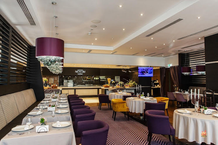 Ресторан "Новум" в «SHERATONPLAZA Ufa - Congress Hotel» фотография №13