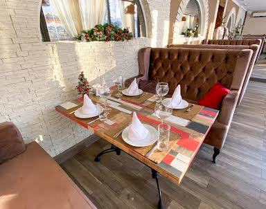 Корпоратив в Српска Кафана на Кубанской набережной