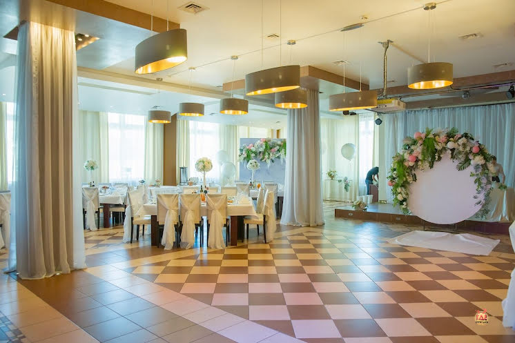 Зал на 170 человек в «В Ростошах» фотография №15